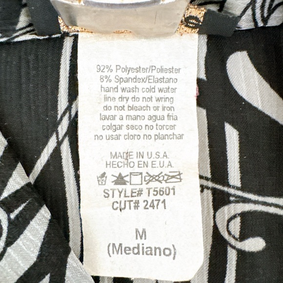 Black/Silver floral pattern top - Picture 12 of 15